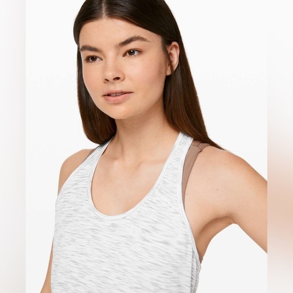 Lululemon Essential Tank in Tiger Space Dye Hail White women’s size 10 - Picture 8 of 10